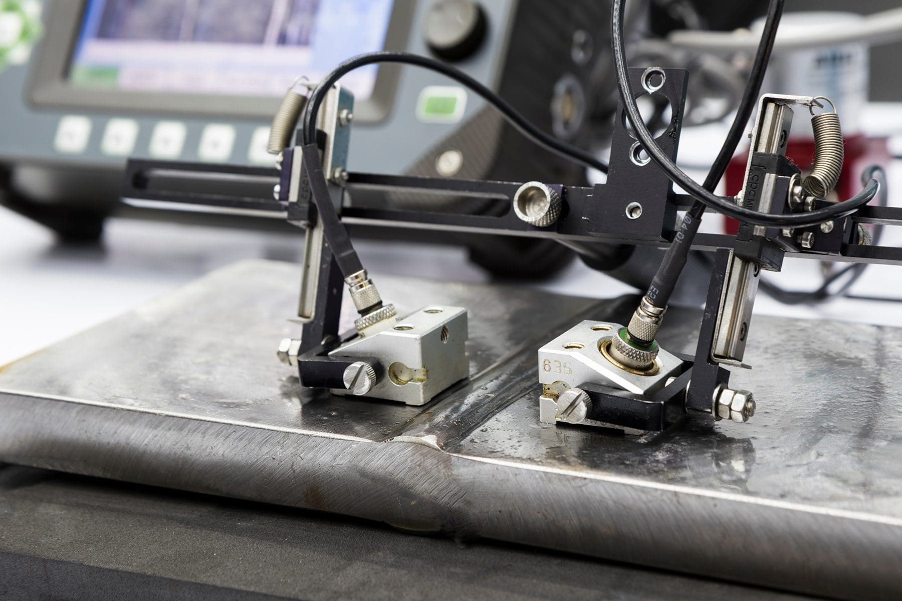 ELab LIMS Makes Your Lab More Efficient and Productive | LabLynx