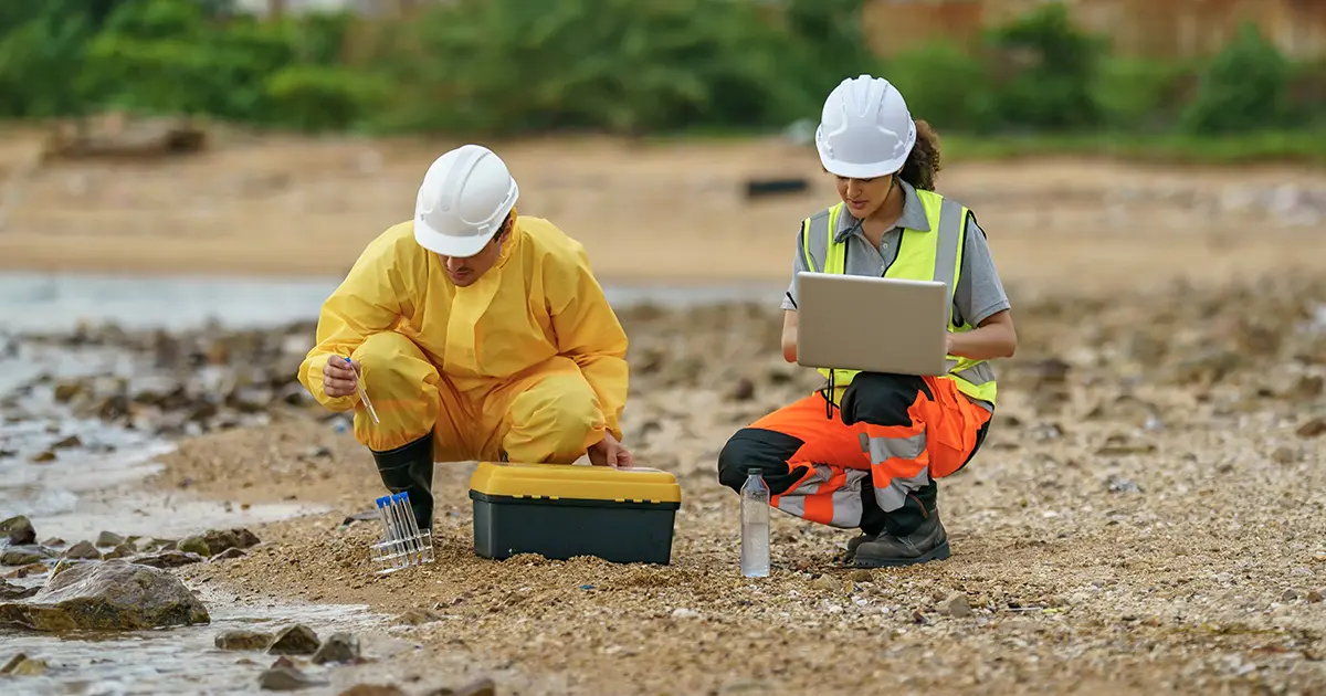 Environmental Labs: Managing Chain of Custody for 1000+ Samples Monthly | LabLynx LIMS